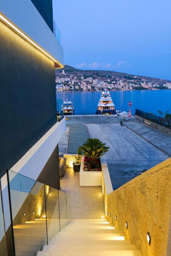Yacht Premium Hotel Sarandë Exteriör bild