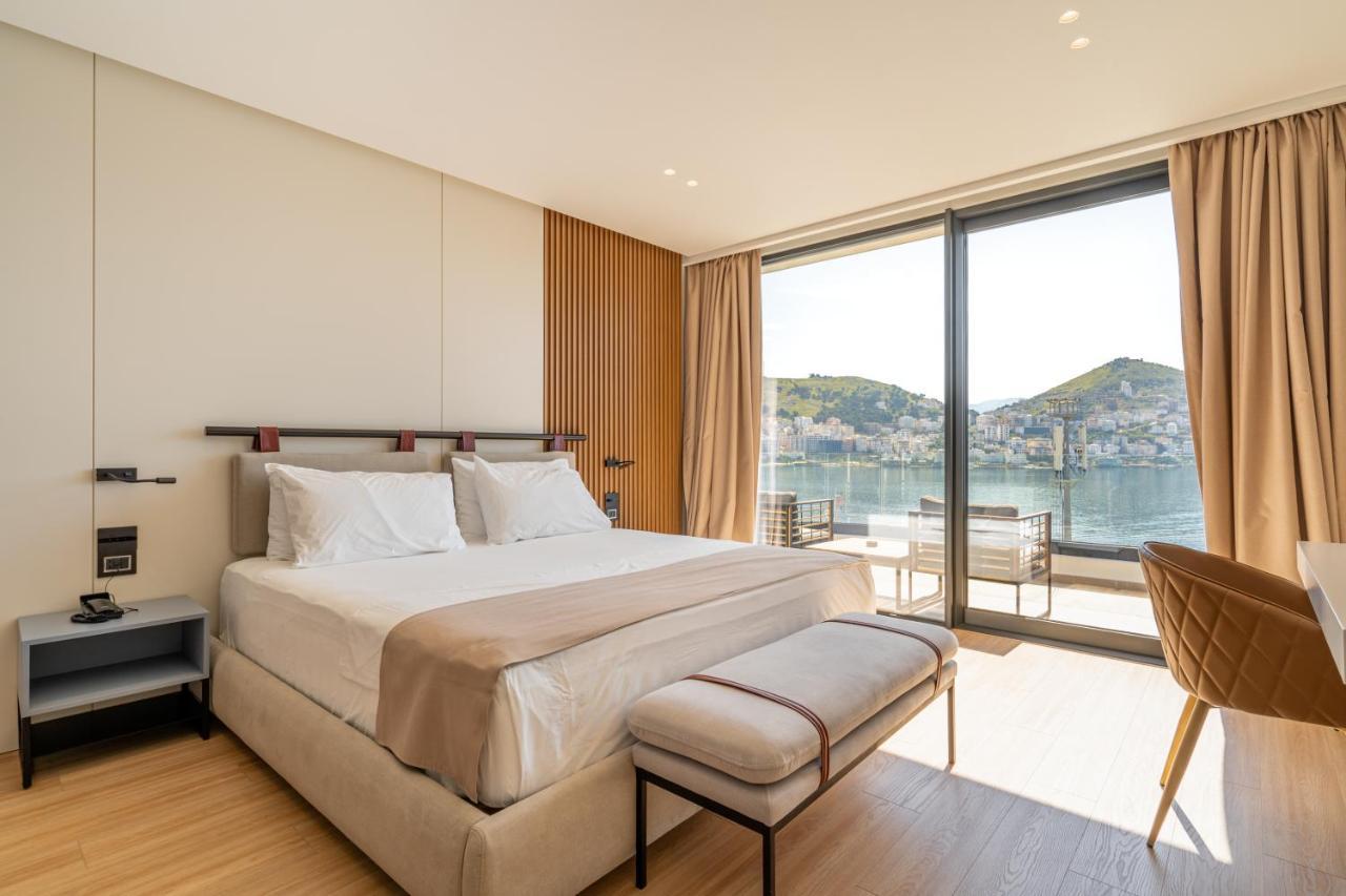 Yacht Premium Hotel Sarandë Exteriör bild